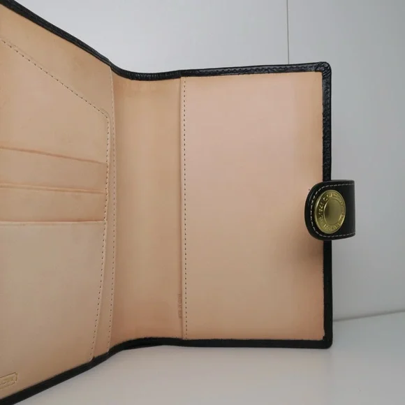 Coach Agenda Planner Address Book - Picture 7 of 9